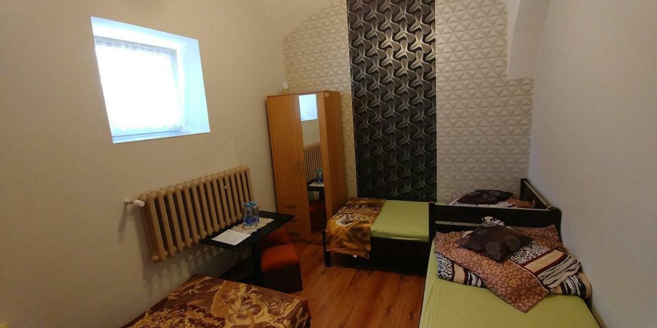 Pod Bocianem Noclegi Neisse Exterior foto